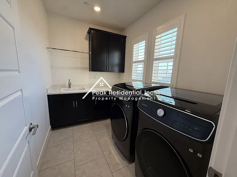 3535 Heron Ct — Photo 26