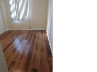 615 W 92nd St, Los Angeles, CA 90044