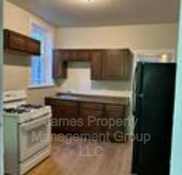 3213 W Warren Blvd #2 — Photo 6