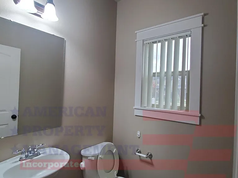 2839 N Jeremy Ave — Photo 5