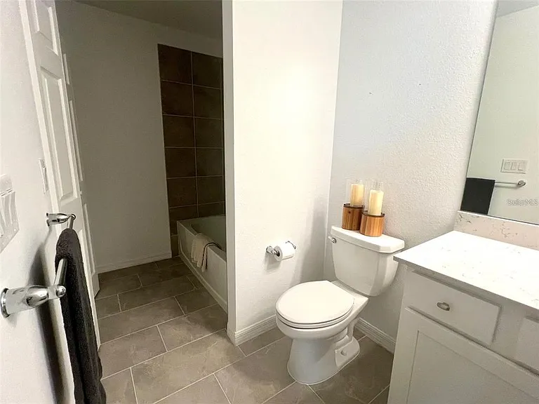 18114 Gawthrop Dr #305 — Photo 17