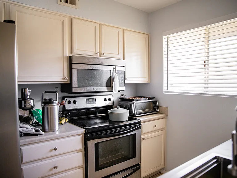 1660 W Village Way — Photo 7