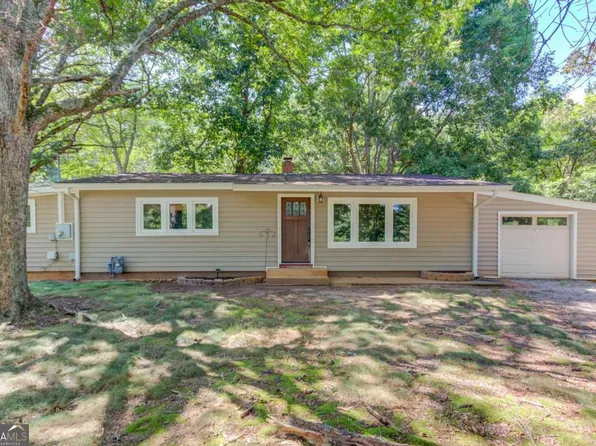 5328 Pine Forest Rd, Gainesville, GA 30504