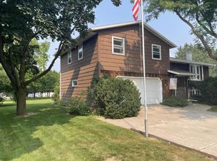 230 Harvest COURT, Manitowoc, WI 54220