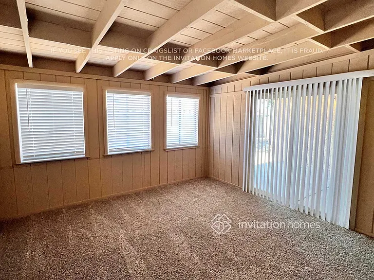 127 Sterling Dr — Photo 17