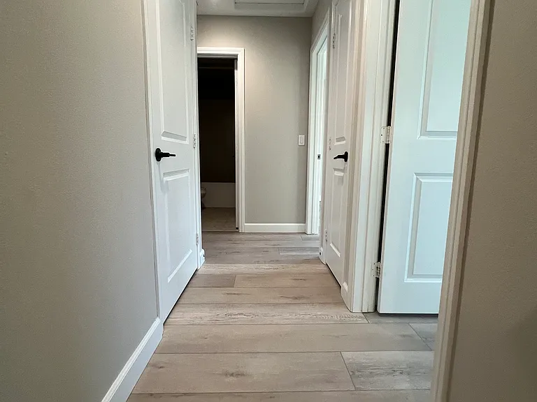 907 Slate St — Photo 24