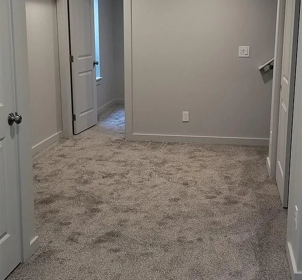 1003 N B St — Photo 8
