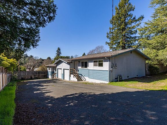 2nd image of 1026 Mcfarlane Avenue