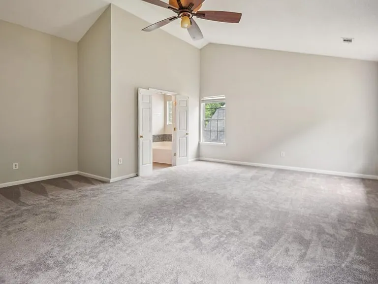 2455 Beckenham Pl — Photo 10