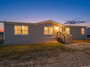 312 Maravillas, Pleasanton, TX 78064