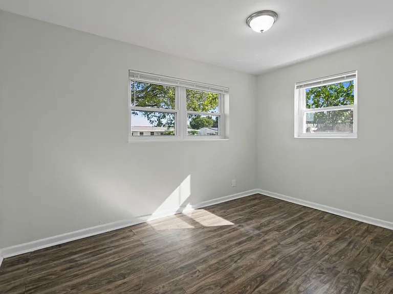 836 Evergreen Dr — Photo 20