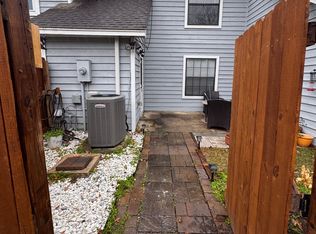 1746 Deer Path Dr, Mount Pleasant, SC 29464