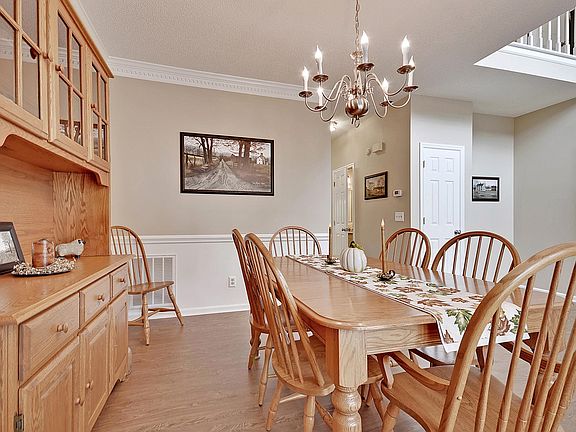 Formal Dining
