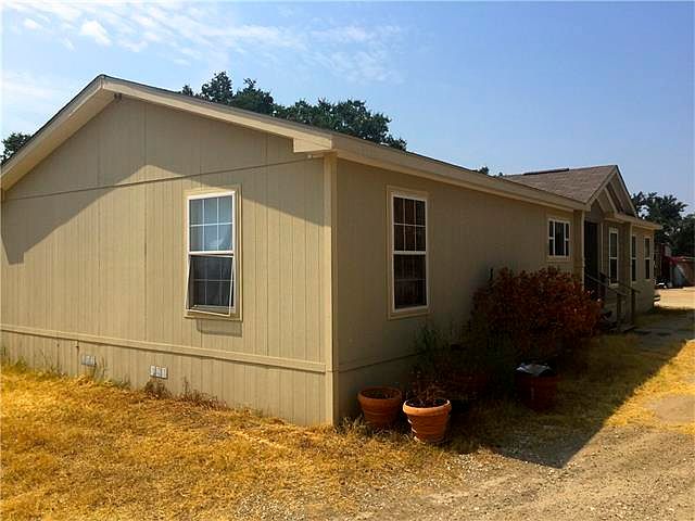 1st image of 14405 Rock Cliff Dr
