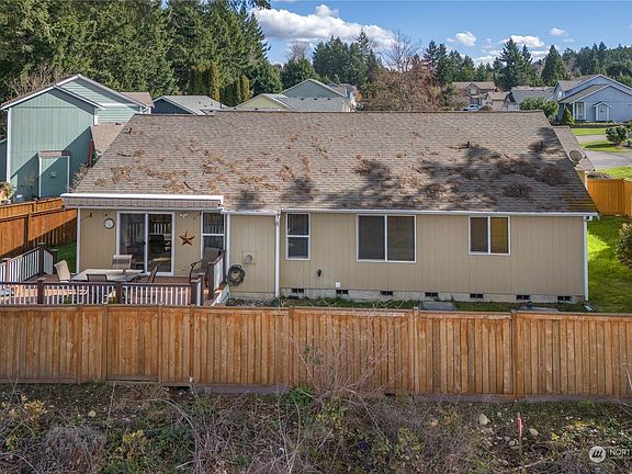 3rd image of 7001 188th Street Ct E