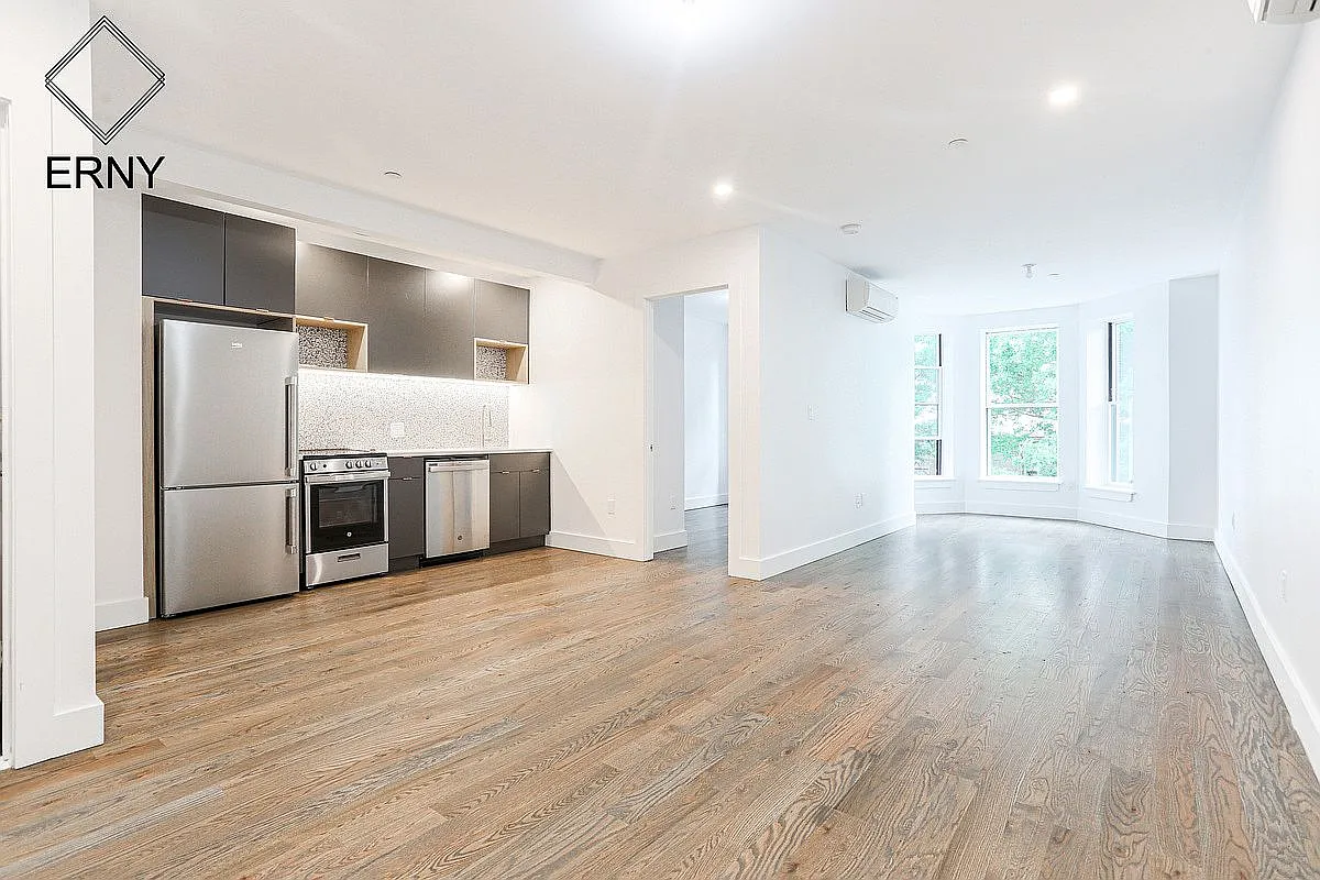 220 Hawthorne Ave #2B photo 1