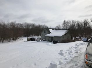 W3090 Green Isle Dr, Fort Atkinson, WI 53538