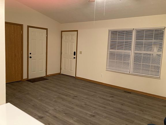 5th image of 2495 Hibiscus Dr
