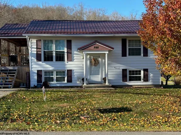 288 Rada Ave, Weston, WV 26452