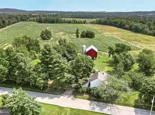 165 Old Carlisle Rd, Biglerville, PA 17307