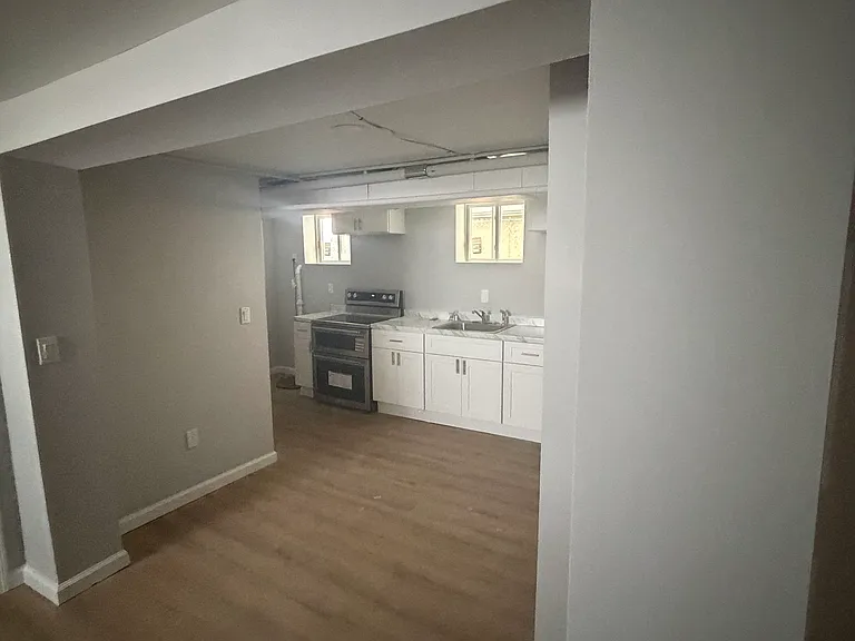 175 Laurel Ave #3 — Photo 3