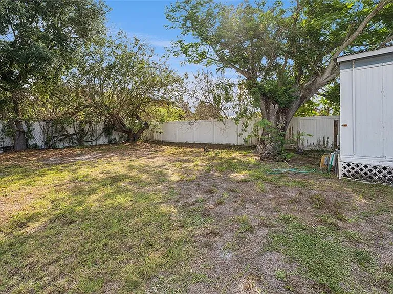 2854 Lake Alfred Rd #6 — Photo 14