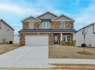 2989 Sweet Red Cir, Braselton, GA 30517