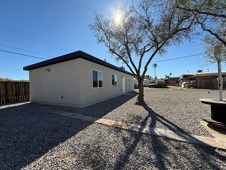 1318 N Sonoita Ave #2 — Photo 20