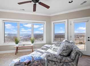 99 Royal Vista Dr UNIT 405, Branson, MO 65616