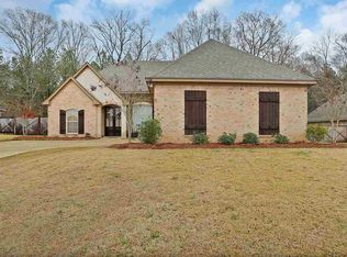 200 Belle Oak Dr, Brandon, MS 39042