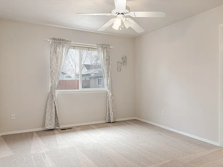 2182 E Clarene St — Photo 18