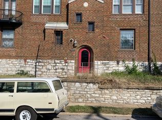 1340 Yale Ave, Saint Louis, MO 63117