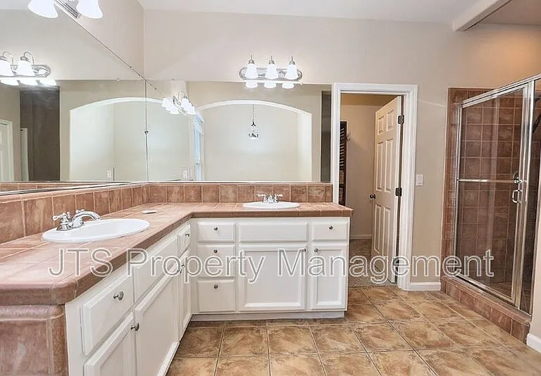 2040 San Esteban Cir — Photo 35