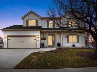 46 Partridge Blvd, Hartford, WI 53027