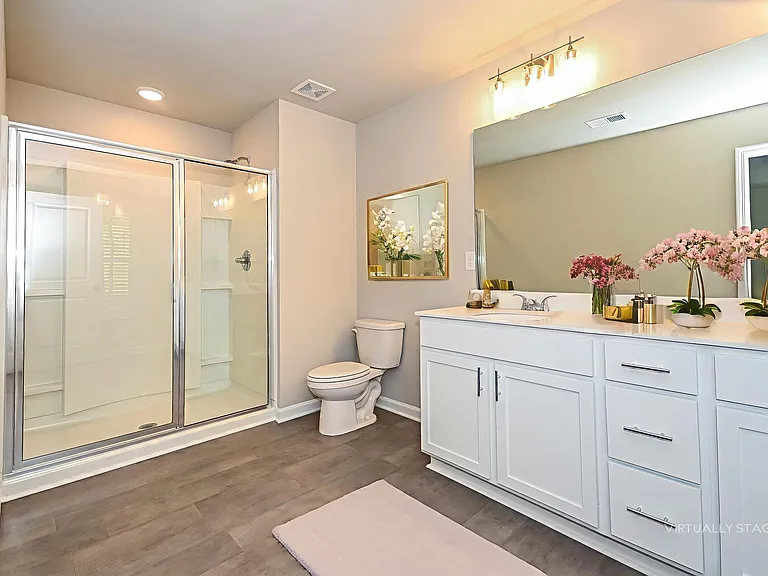842 Calvin Park Dr — Photo 4