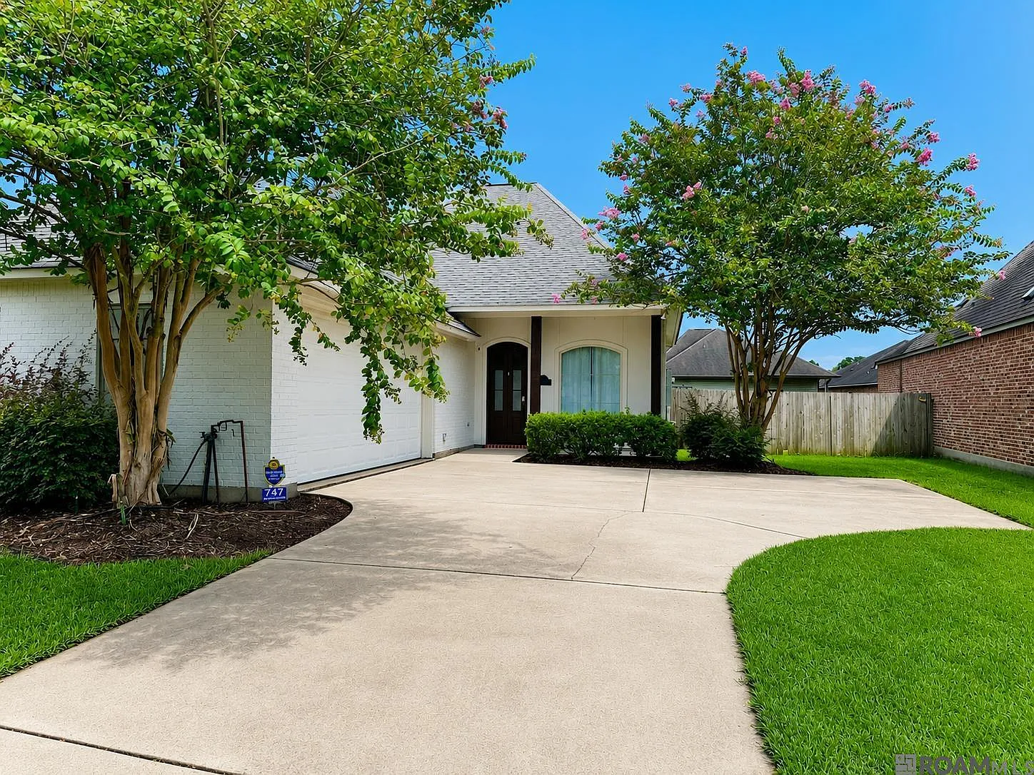 3 bed, 1663 sqft, $2,600 — Photo 2