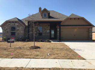 600 Hummingbird Trl, Crowley, TX 76036