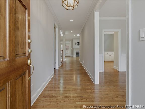 3rd image of 200 Litchfield Pl