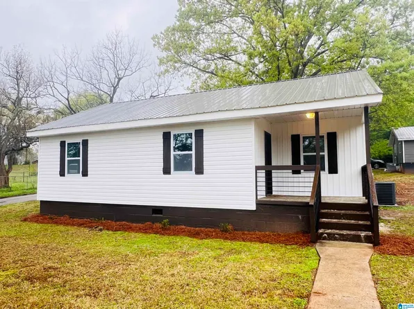 1018 Ingram St, Oxford, AL 36203