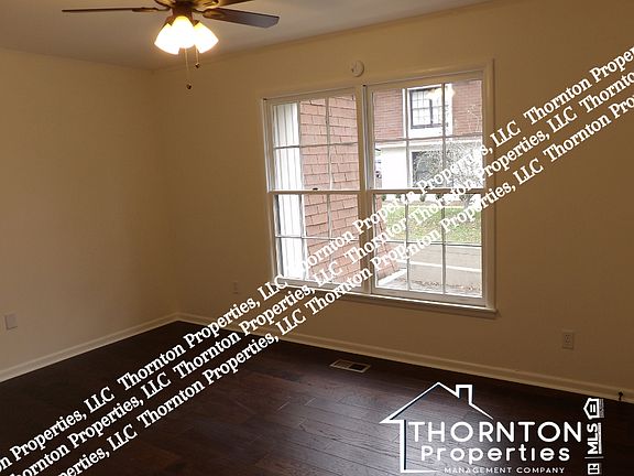 3rd image of 349 Hill Ave APT B
