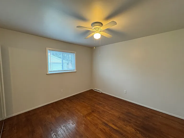 5722 Centralia St — Photo 7