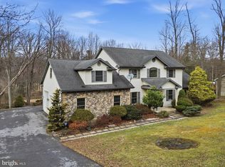 197 Mexico Rd, Pine Grove, PA 17963