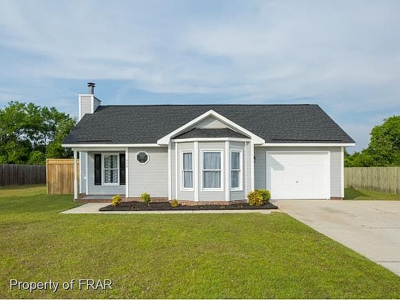1st image of 330 Northwoods Dr