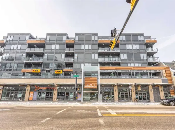 301 E 10th St NW #203, Calgary, AB T2N 1V5