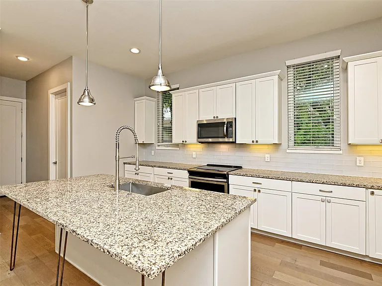 8518 Fathom Cir #114 — Photo 8