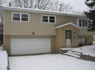 906 S Harvard Ave, Addison, IL 60101