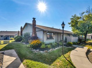 923 Kirkwall Dr, Akron, OH