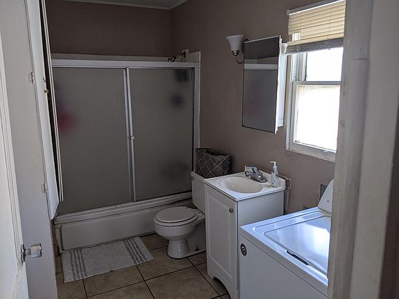 4th image of 237 Colfax St #237 & 239