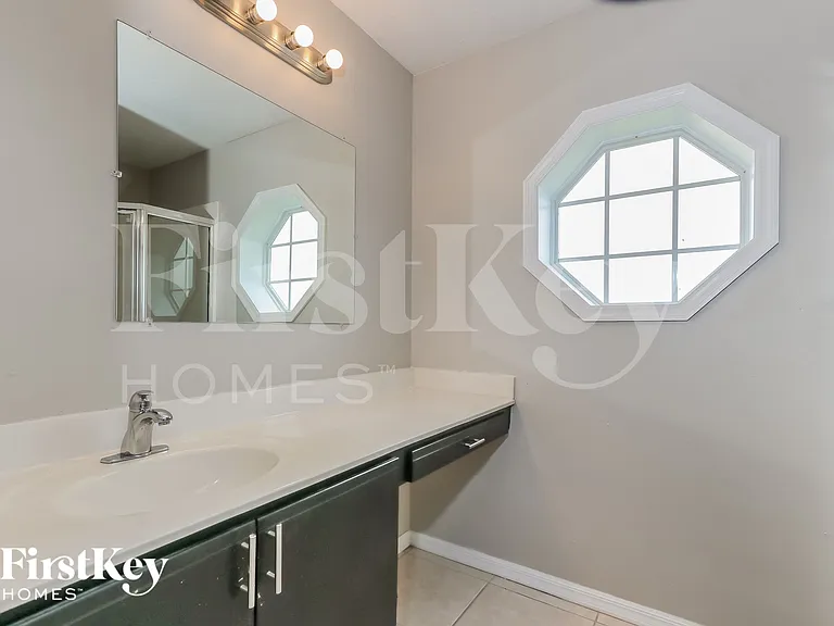 2998 SW Vittorio St — Photo 10