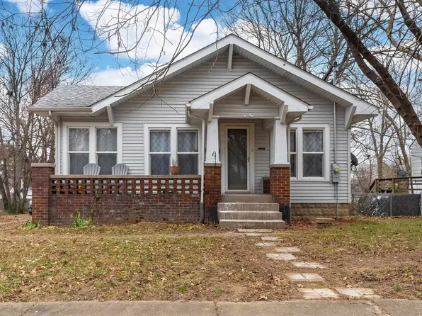 705 N Bridge St, Carbondale, IL 62901